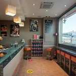 Stylish Le Fontane 1 Bedrapt B3 Sleeps 3 Віллазімьюс