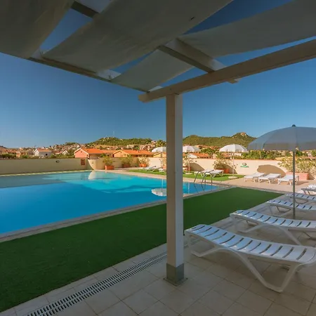 Lejlighed Stylish Le Fontane 1 Bedrapt B3 Sleeps 3 Villasimius