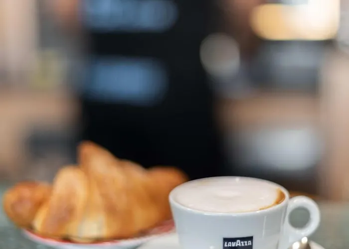 Stylish Le Fontane 1 Bedrapt B3 Sleeps 3 Апартаменти Віллазімьюс