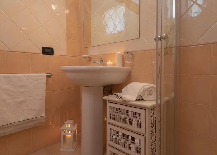 Apartment Stylish Le Fontane 1 Bedrapt B3 Sleeps 3 *