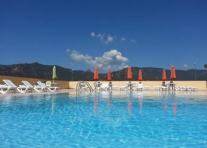 Апартаменти Stylish Le Fontane 1 Bedrapt B3 Sleeps 3 *